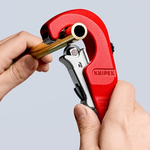 90 31 02 BK KNIPEX TUBIX PIPE CUTTER