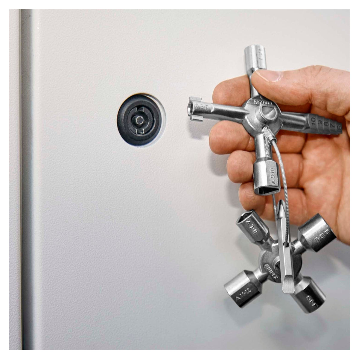 Knipex 00 11 01 TwinKey Control Cabinet Key 92mm