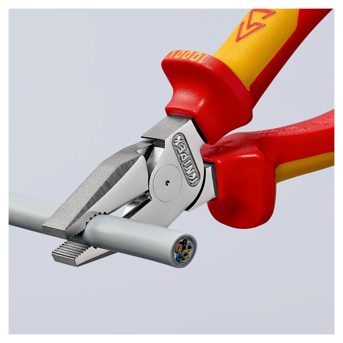 Knipex 02 06 200 SB VDE High Leverage Combination Pliers 200mm (Carded)