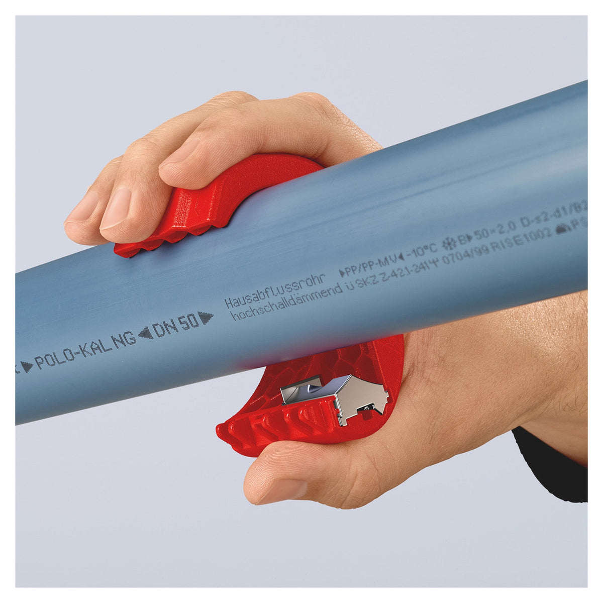Knipex 902210BK BiX Cutter for Plastic Pipes and Sealing Sleeves 20-50mm 9
