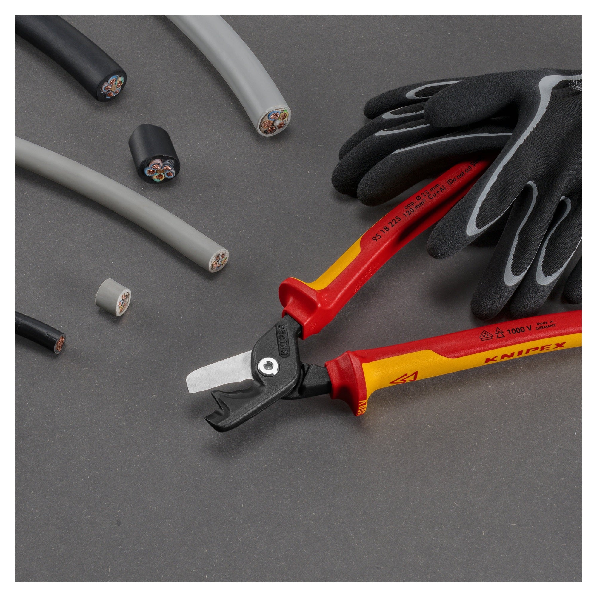Knipex 95 18 225 SB VDE StepCut XL Cable Shears 225mm (Carded)
