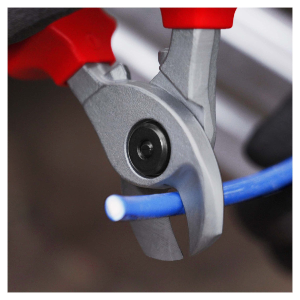 Knipex 95 26 165 VDE Cable Shears with Opening Spring 165mm