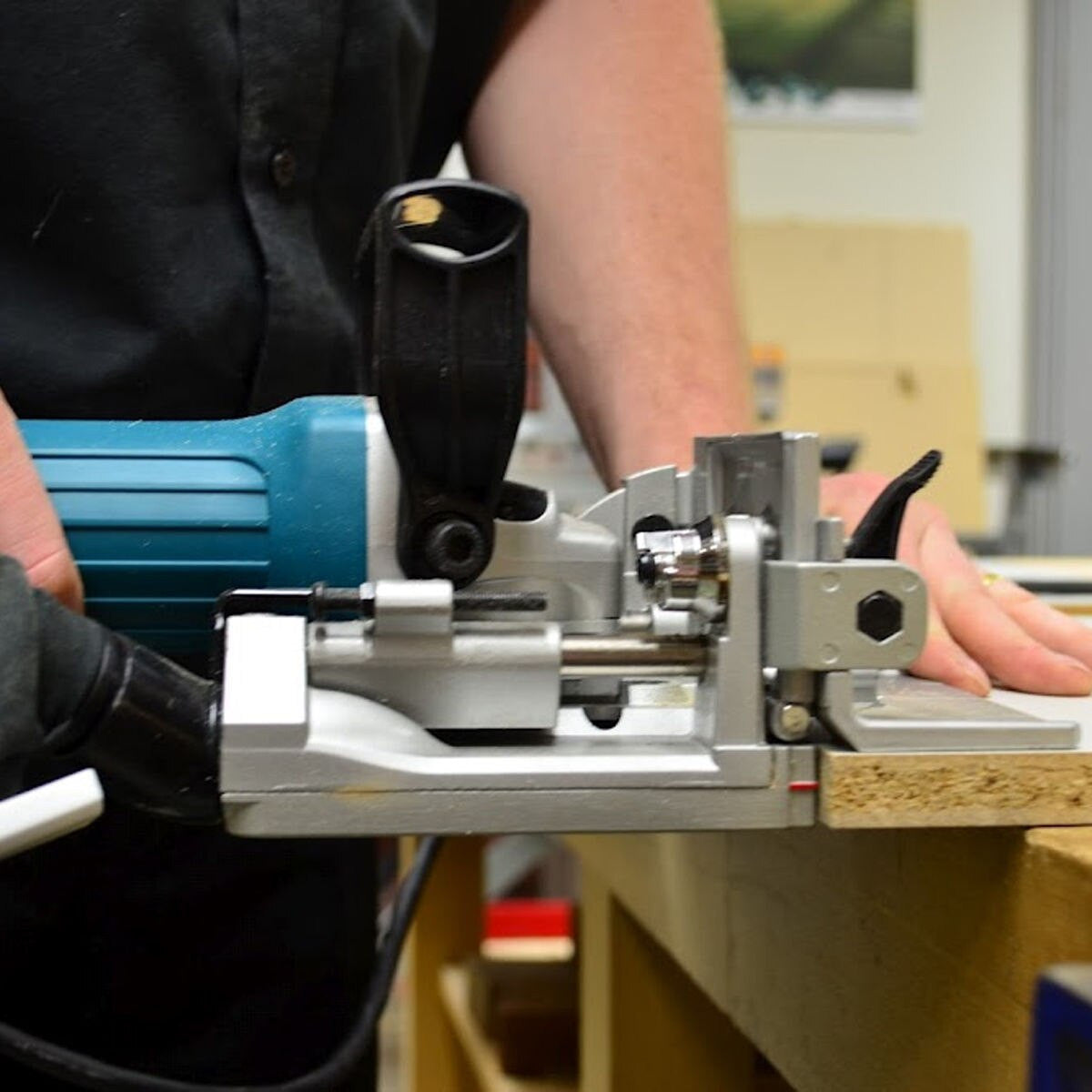 Makita PJ7000 700W Biscuit Jointer 100mm (240V)