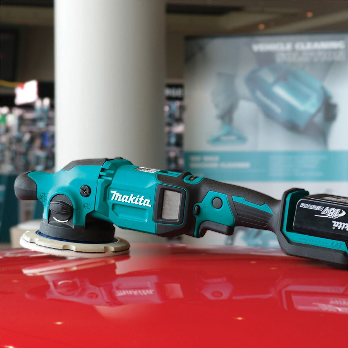 Makita DPO600Z LXT 18V Brushless Random Orbit Polisher (Body Only)