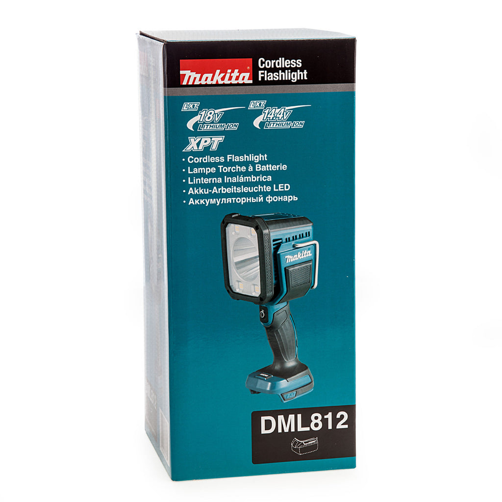 Makita DML812 4