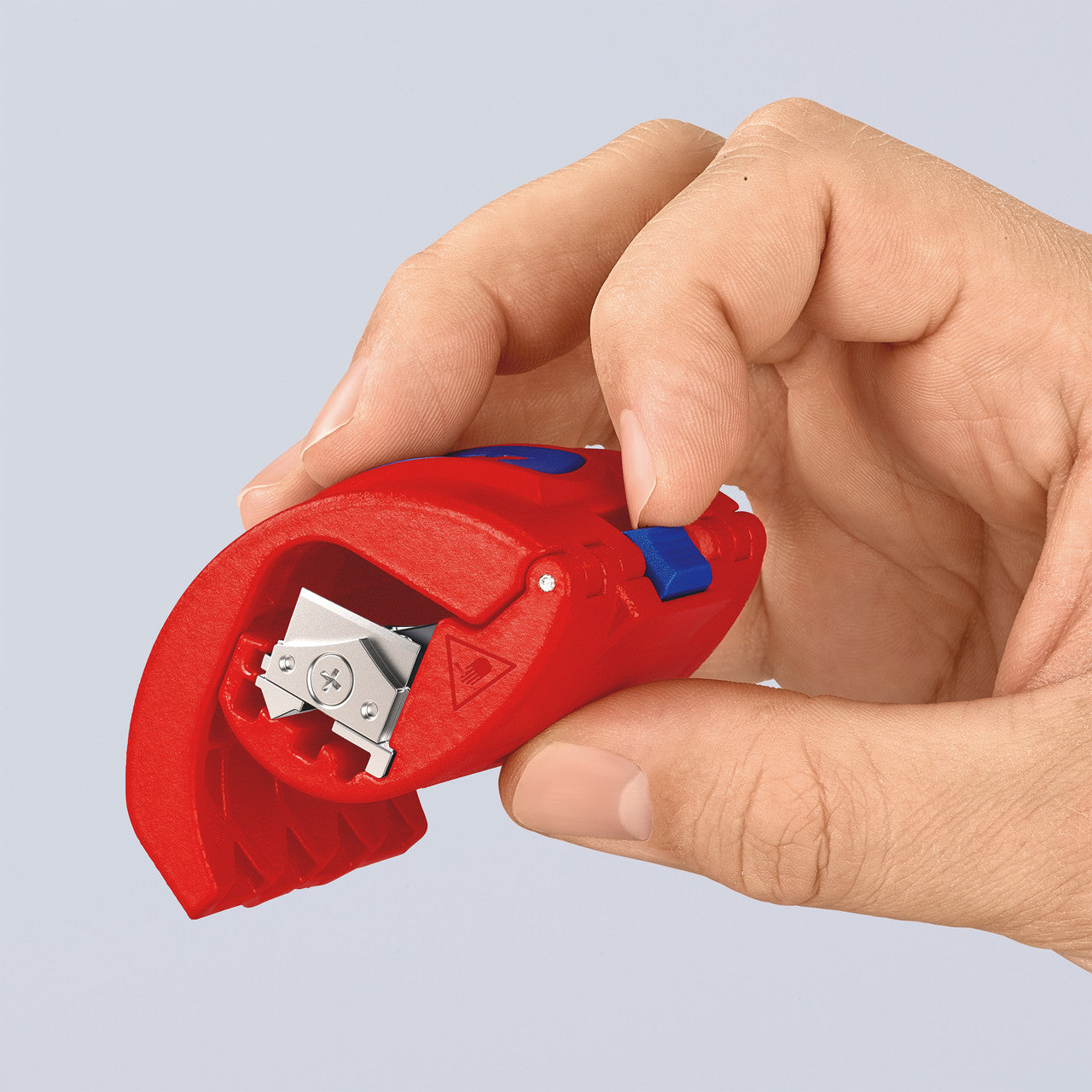 Knipex 902210BK BiX Cutter for Plastic Pipes and Sealing Sleeves 20-50mm 8