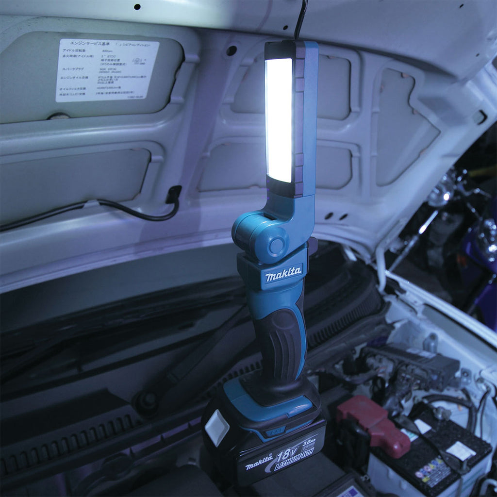 Makita DML801 18V LXT LED Flashlight with Diffuser 240lm (Body Only)