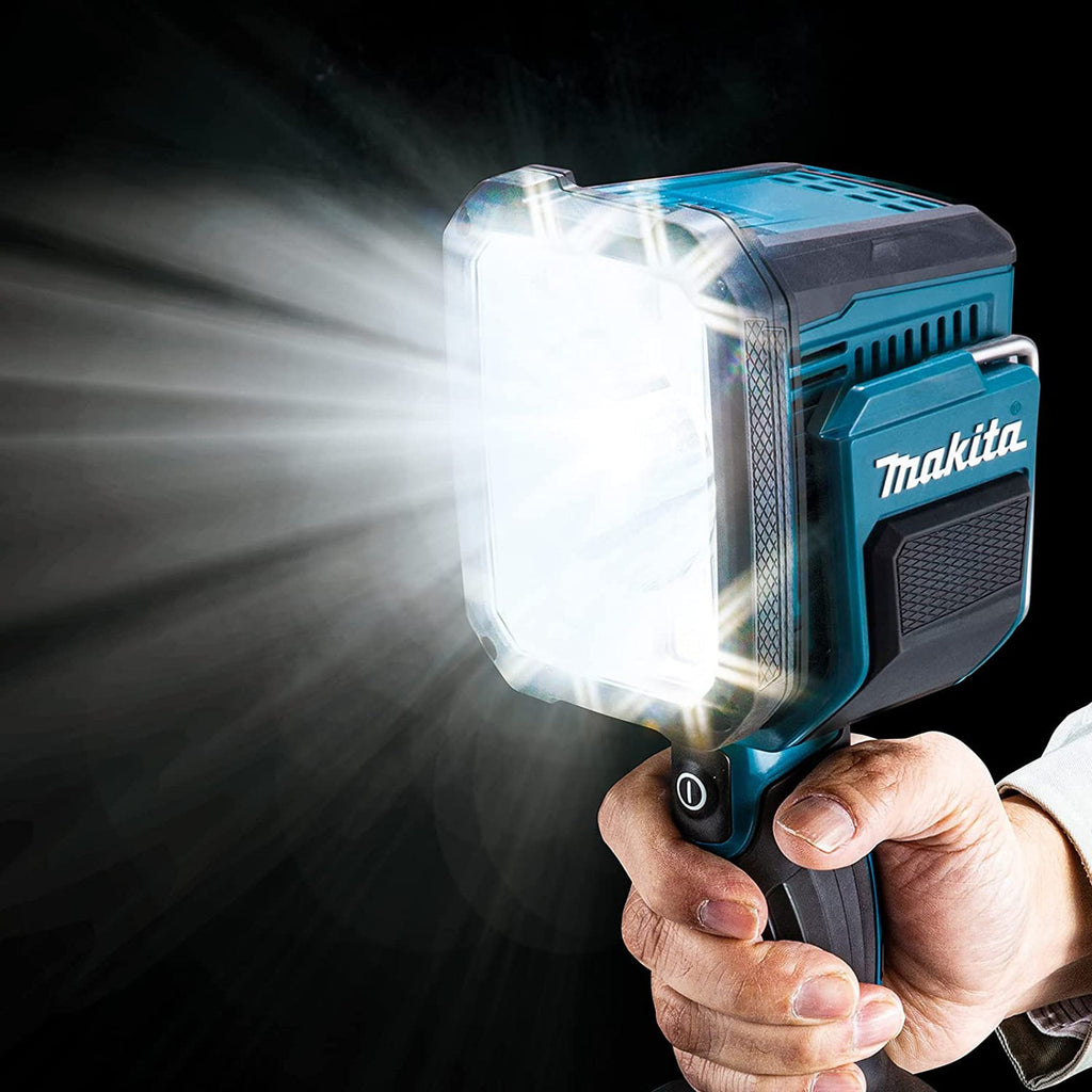 Makita ML007G 40Vmax XGT Cordless Work Light (Body Only) 5
