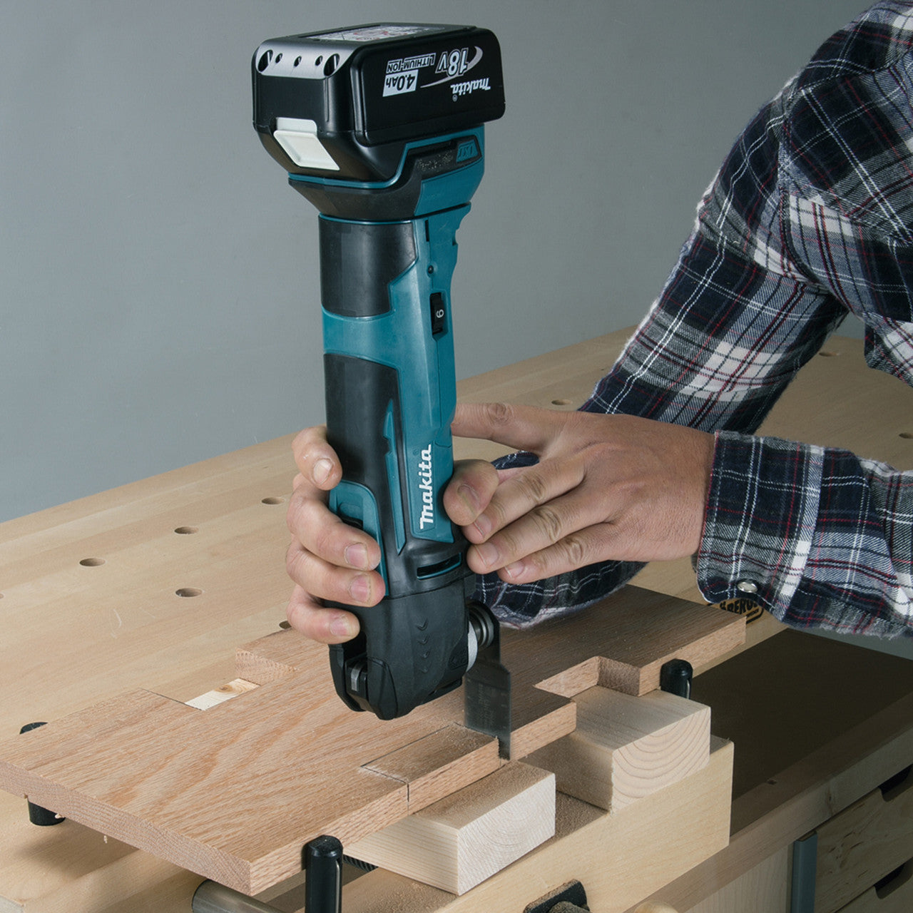 Makita DTM51Z 18V LXT Multi Tool (Body Only) 4