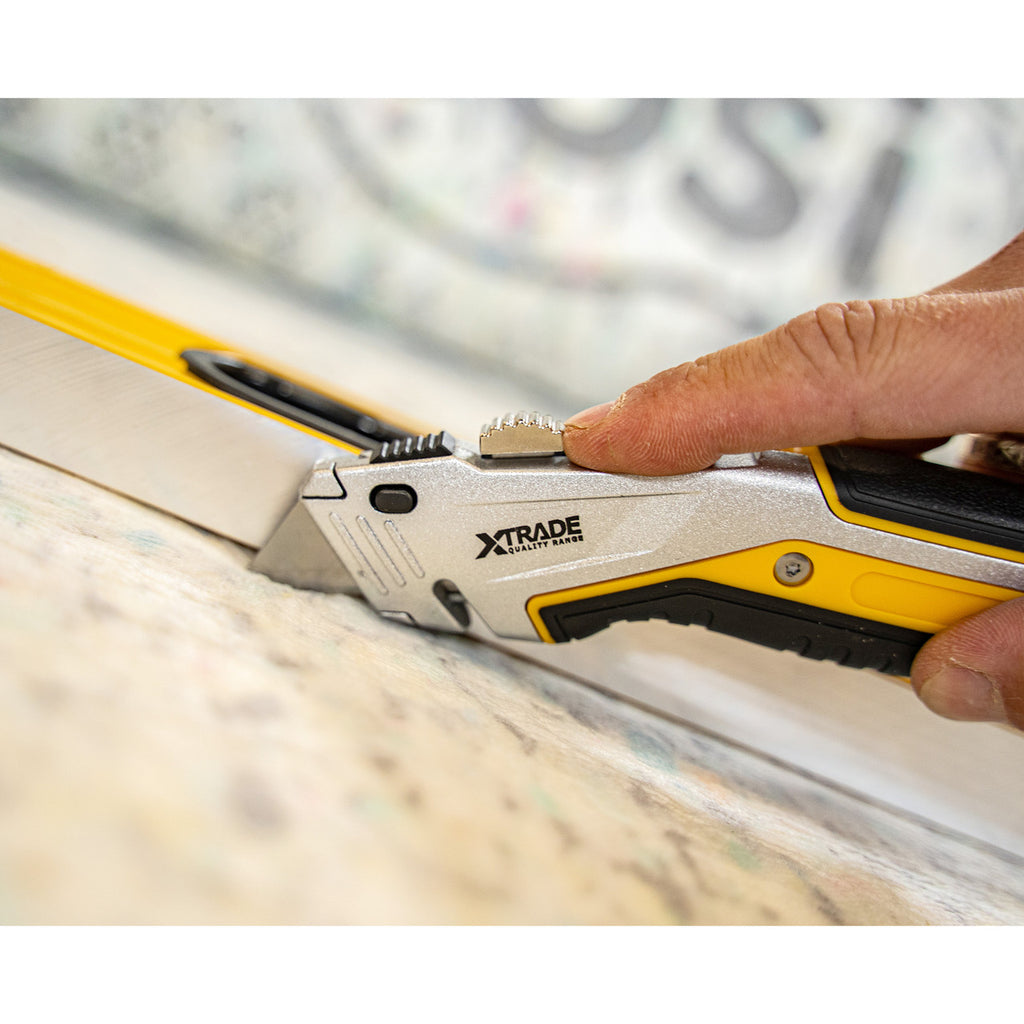 XTrade X0900011 Utility Knife Set (2 Piece) in use cutting felt