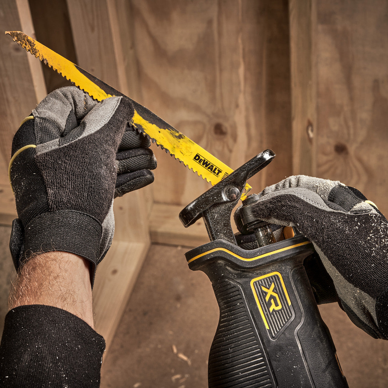 Dewalt DCS382N 18V XR Brushless Reciprocating Saw (Body Only) fitting blade not included
