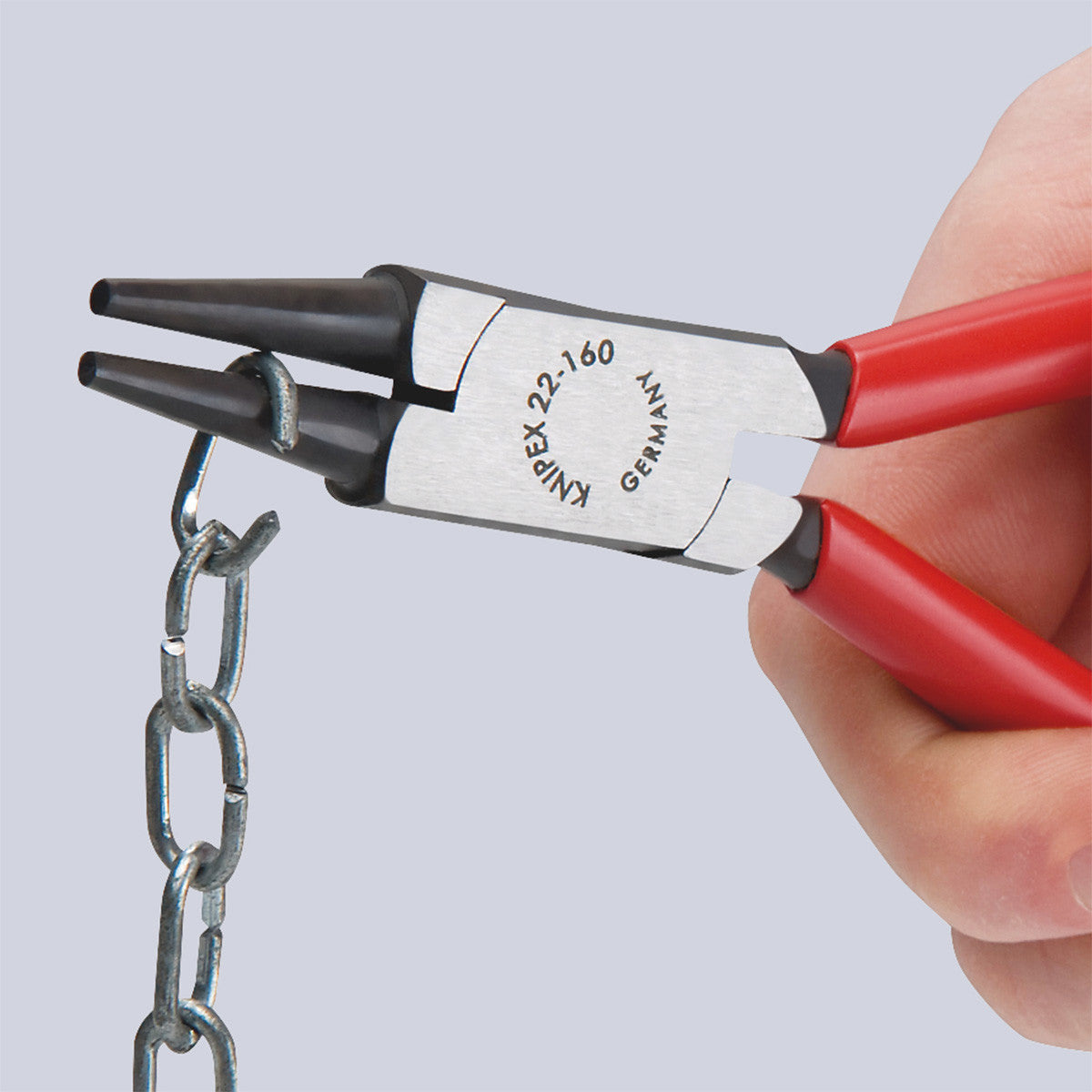 Knipex 2201160 Round Nose Pliers 160mm in use bending chain