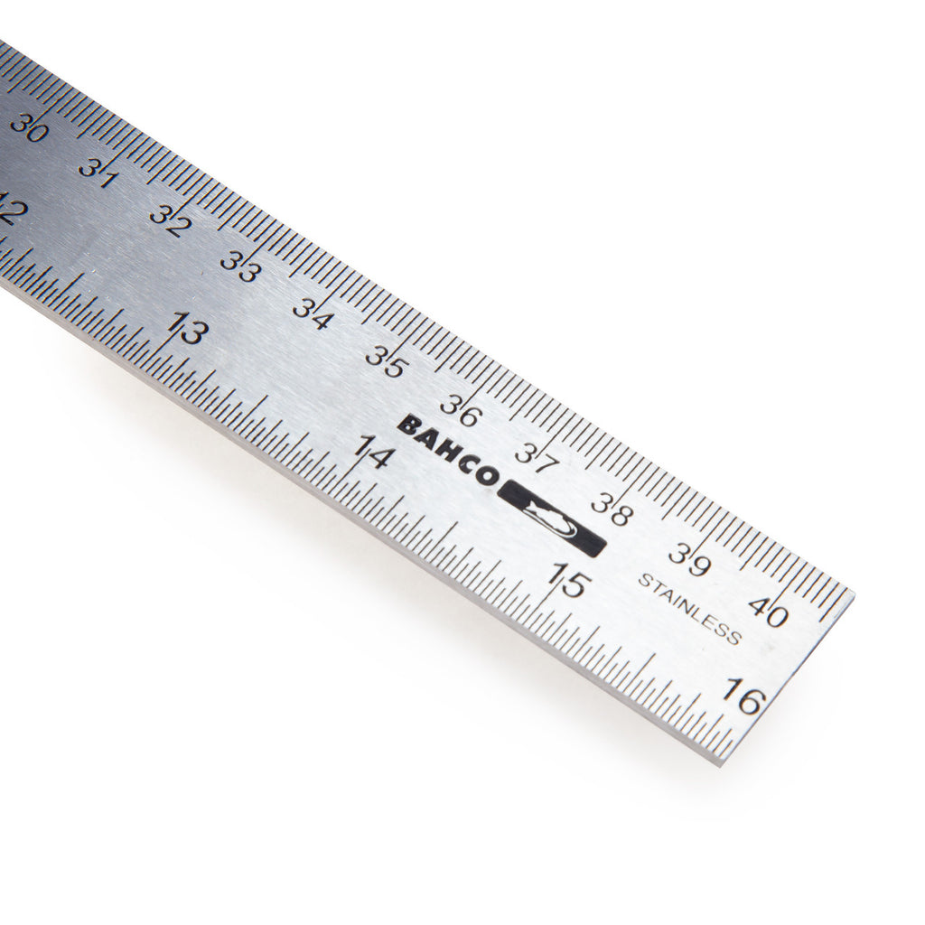 Bahco CS400 Combination Square 16in / 400mm close up of ruler