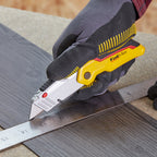 Stanley 0-10-825 FatMax Retractable Folding Knife with 3 Blades cutting lino