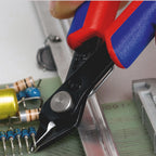 Knipex 7861125SB Electronic Super Knips 125mm at work