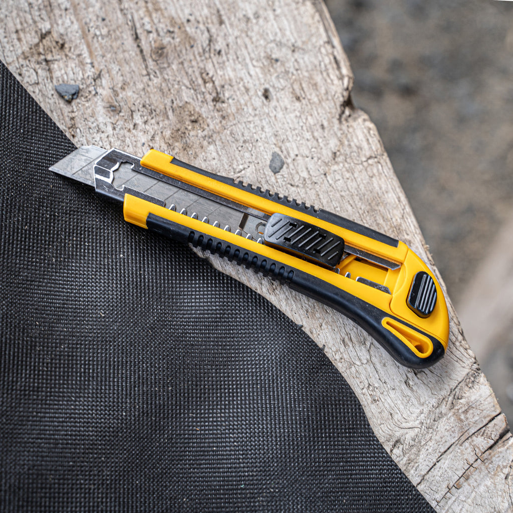 XTrade X0900090 Snap-Off Knife Set 9mm & 18mm 4