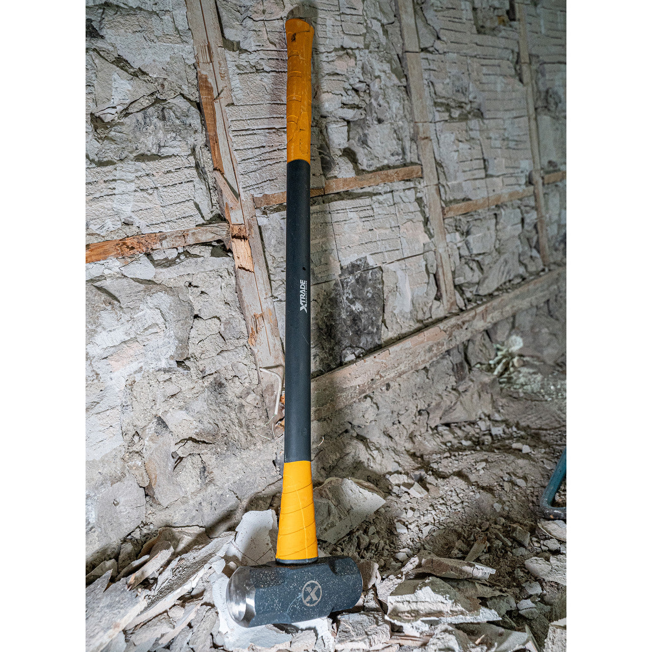 XTrade X0900082 Sledge Hammer with Fibreglass Handle 10lb 6