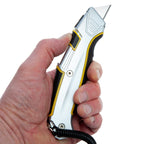XTrade X0900150 Retractable Utility Knife with Sheath and 3 Blades 3