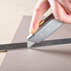 Stanley 2-10-099 Retractable Knife 99E with 3 Blades 4