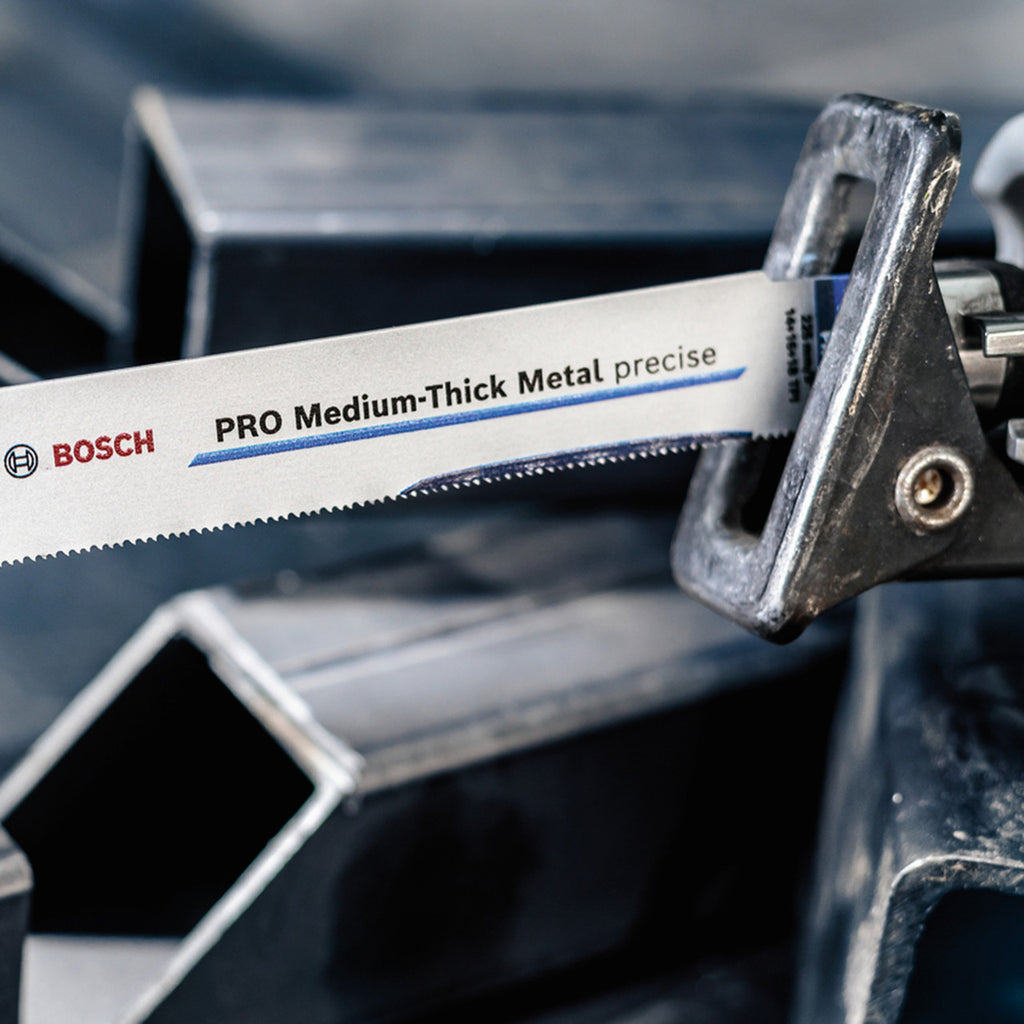 Bosch S937BEF (2608658991) PRO Reciprocating Saw Blades for Metal 150mm (Pack Of 5) 5