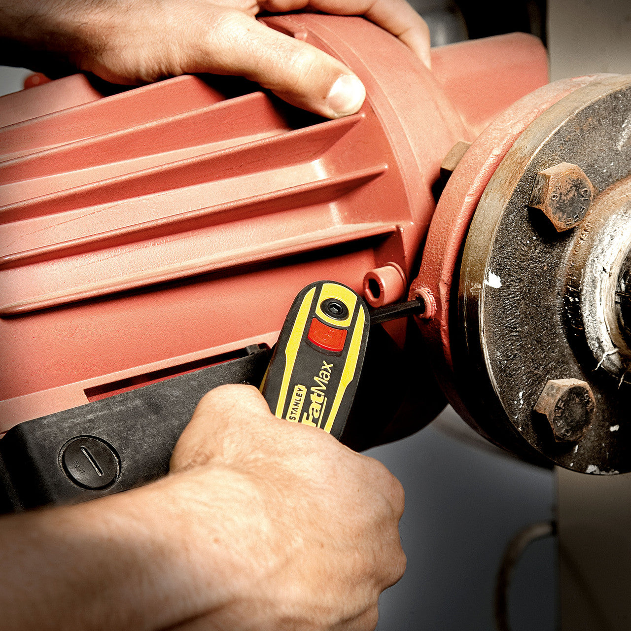Stanley 0-97-552 FatMax Hex Key Metric Folding Set In Use