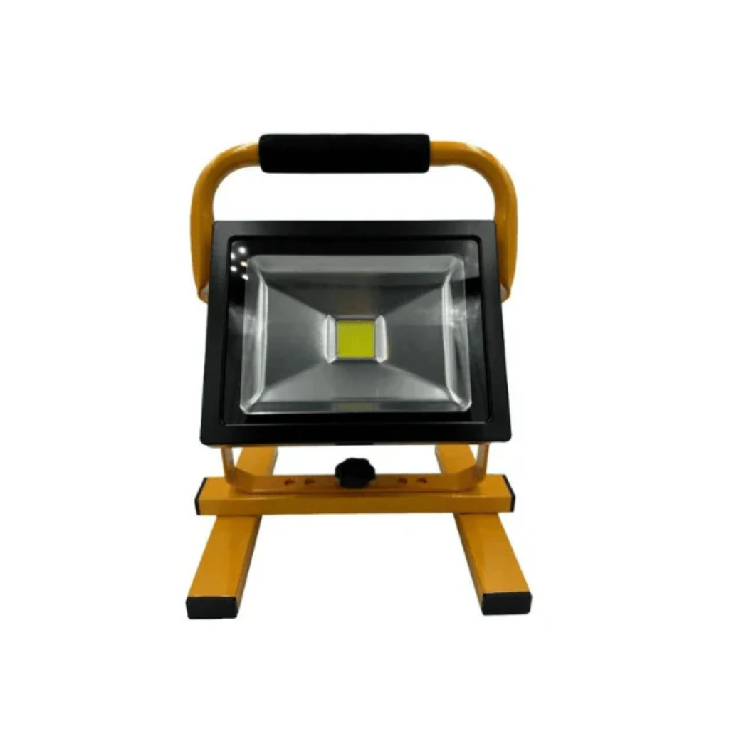 Connexion 10917 10W LED Rechargeable Mini Pod Light (110V)