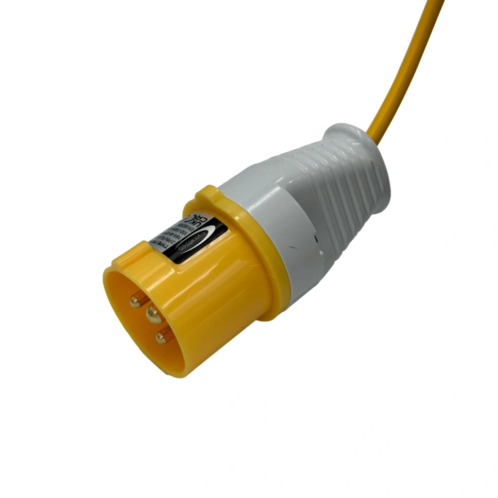 Connexion 6694 LED Task Light 20W 3m 16A 1 x 16A Outlet (110V)